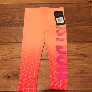 Nike Dri-Fit Girls leggings. NWT